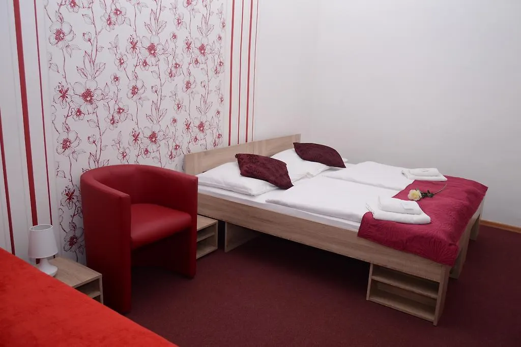 פראג Hotel Venezia
