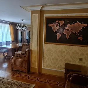 Gold , Баку Азербайджан