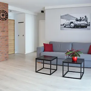 Smart2stay , Варшава Польша