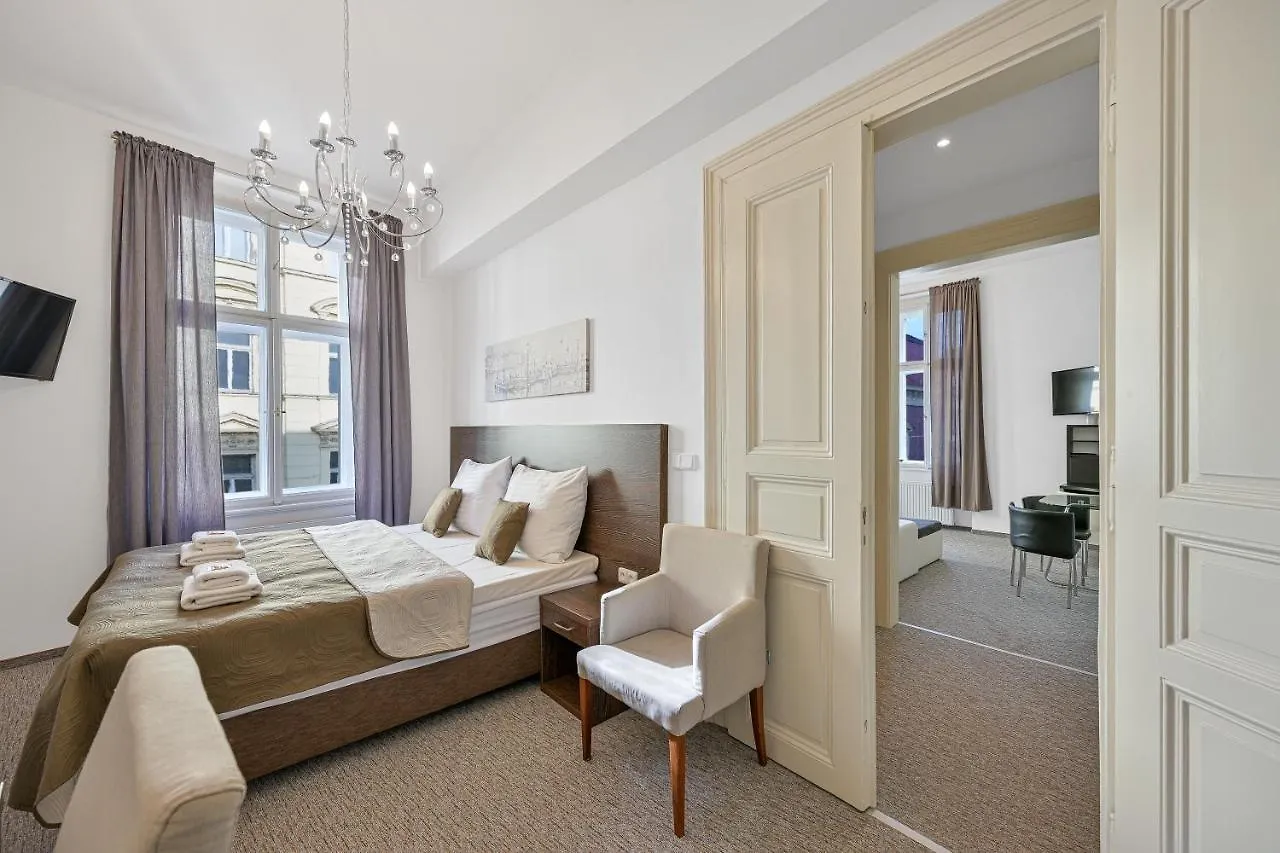 Hotel Venezia Prag 3*,